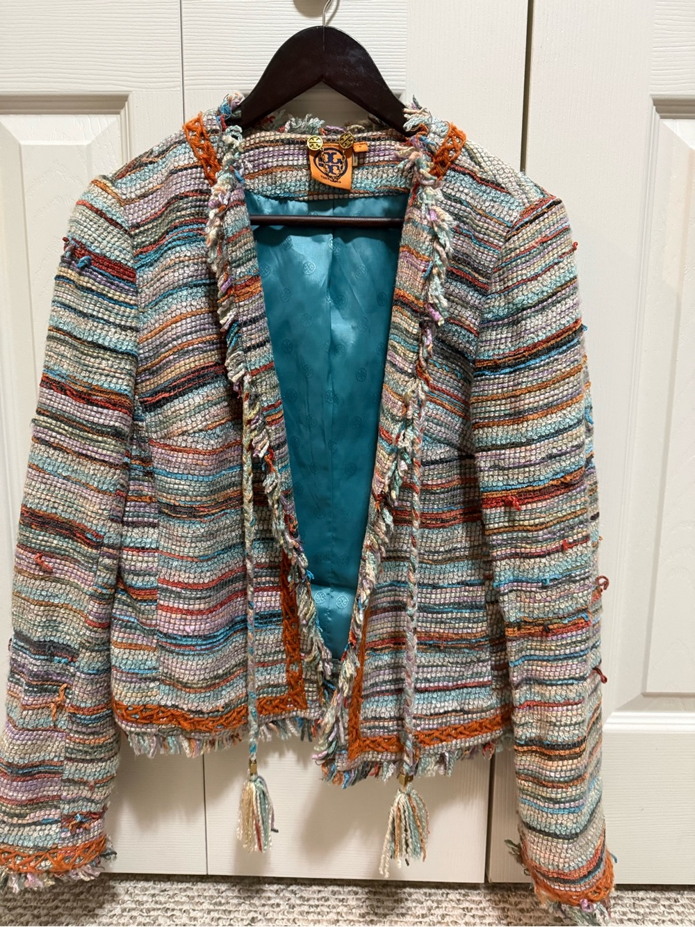Tory Burch sz. 6 GUC Multicolor Striped Tweed Blazer with Teal Lining and Fringe